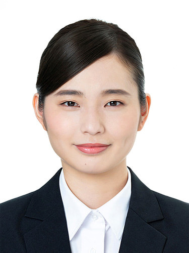 女性修正後